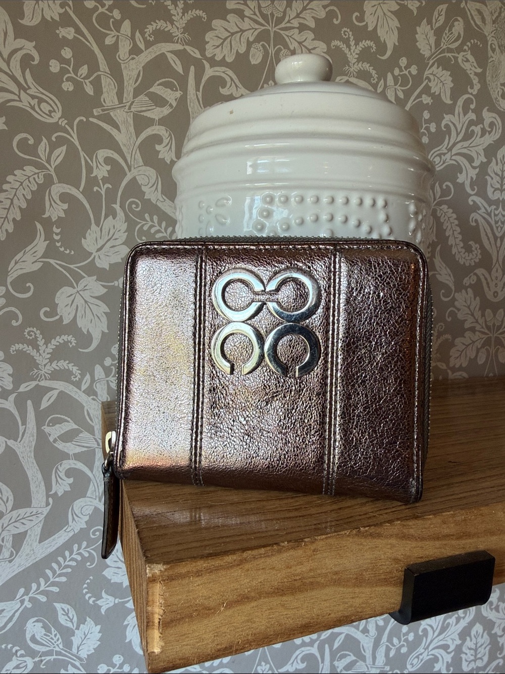 Coach Julia Op Art Pewter Metallic Zip Around Wallet y2k EUC Silver Hardware